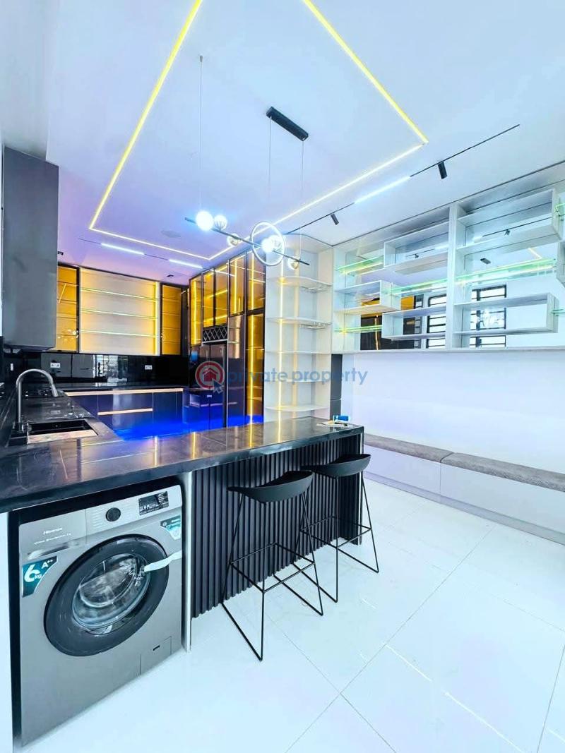 5 bedroom Detached Duplex For Sale Orchid Road Chevron Drive Lekki Lagos - 14