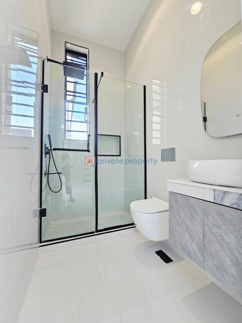 5 bedroom Detached Duplex For Sale Orchid Road Lekki Lagos - 15