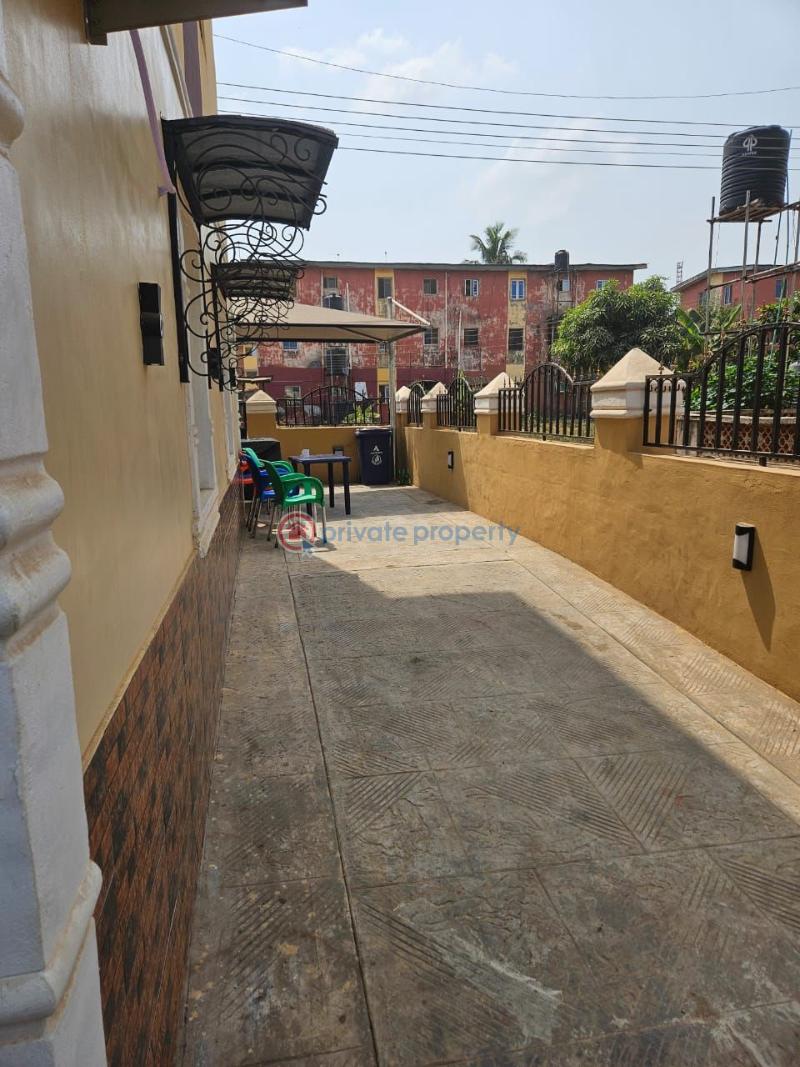 3 bedroom Flat & Apartment Short let Abesan Estate Ipaja Lagos - 6
