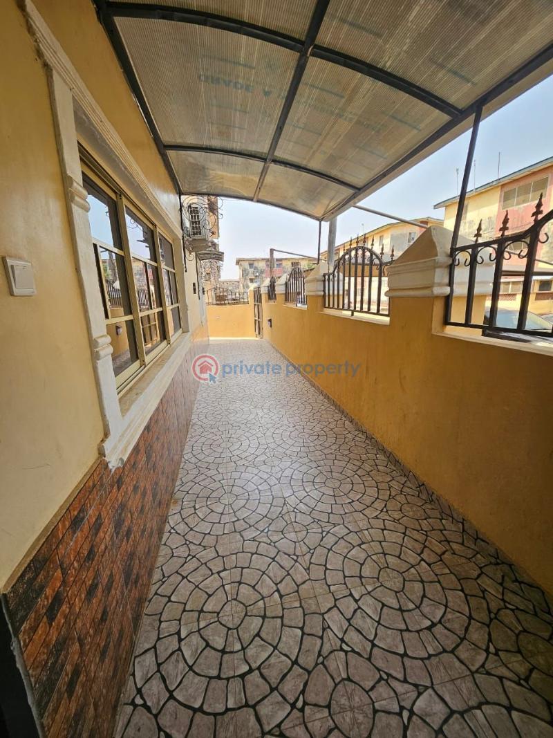 3 bedroom Flat & Apartment Short let Abesan Estate Ipaja Lagos - 7