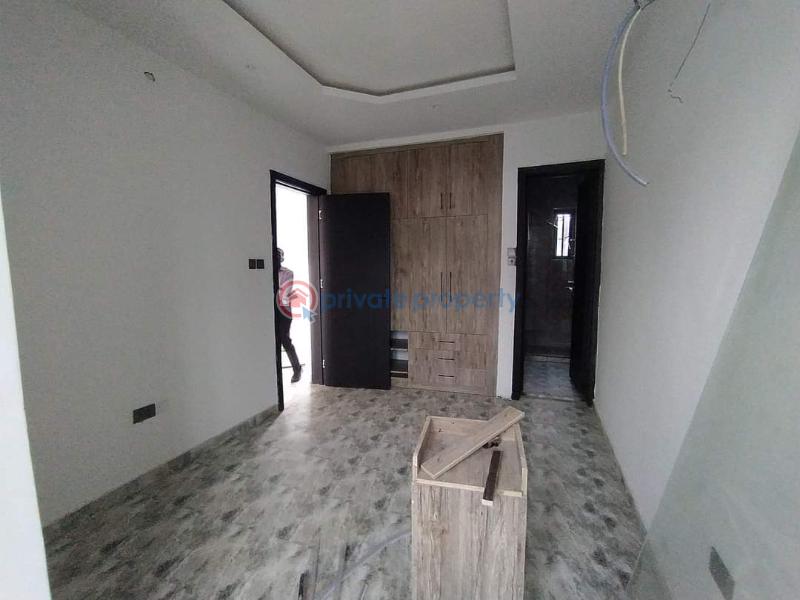 4 bedroom Semi detached Duplex For Sale Off Emmanuela Keshi Street, Magodo Gra, Phase 2, Lagos Magodo GRA Phase 2 Kosofe/Ikosi Lagos - 4