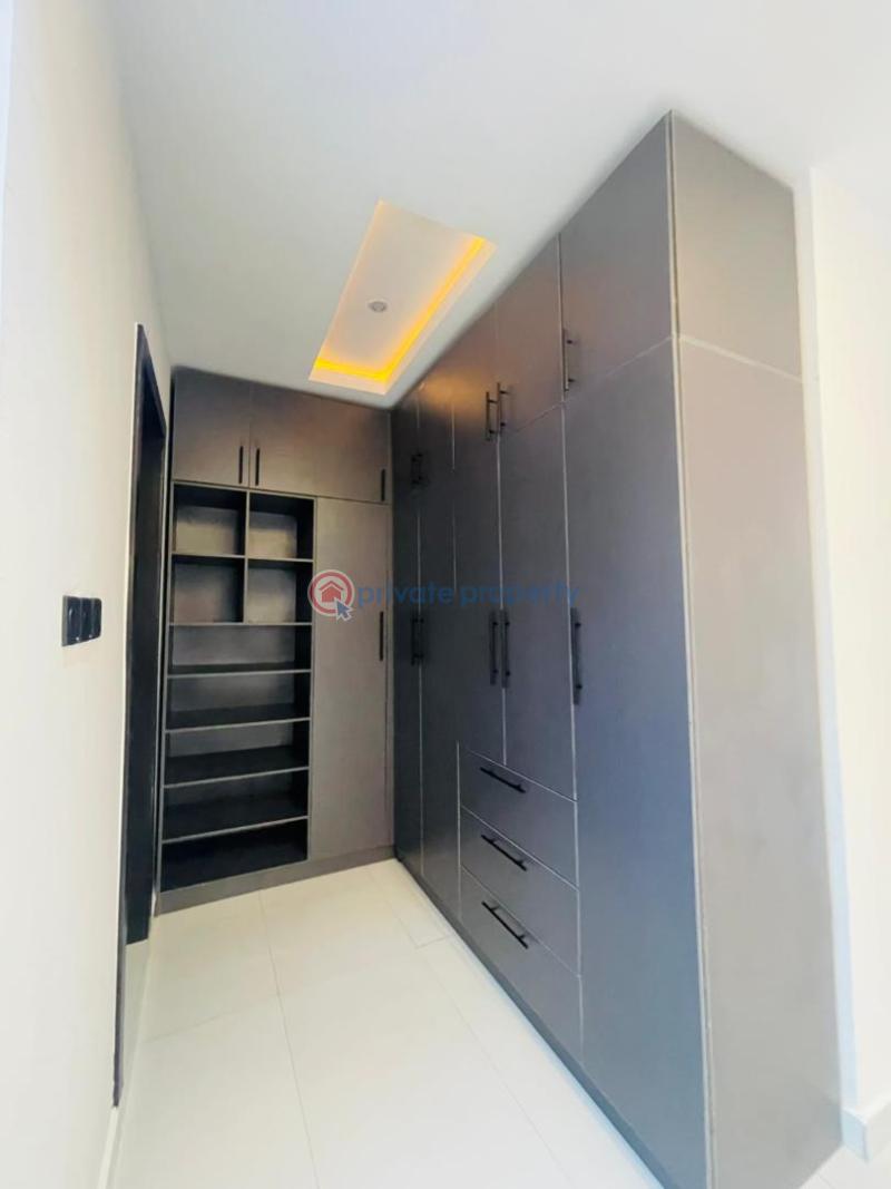 5 bedroom Detached Duplex For Sale Magodo GRA Phase 1 Ojodu Lagos - 2
