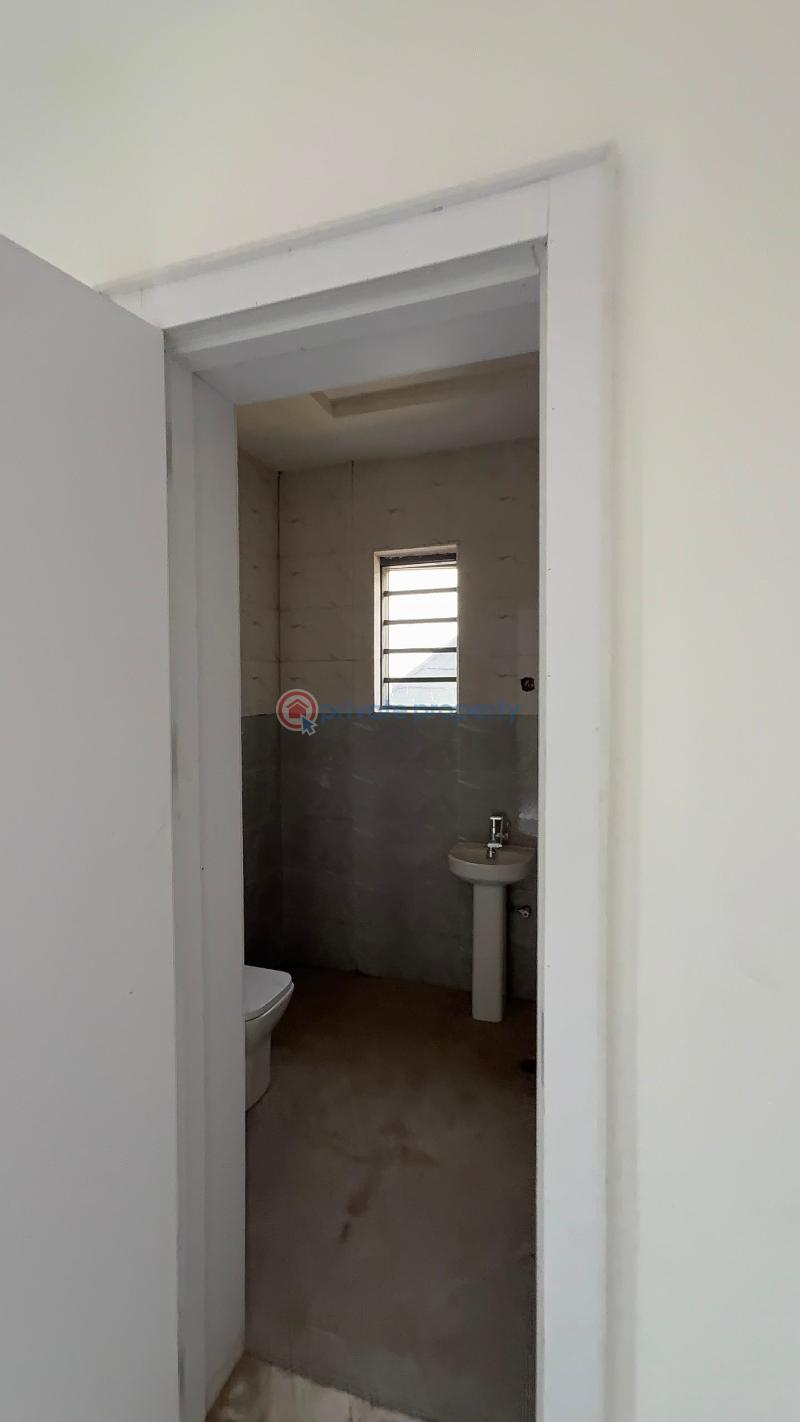 4 bedroom Semi detached Duplex For Sale Omole Phase 1 Ojodu Lagos - 5