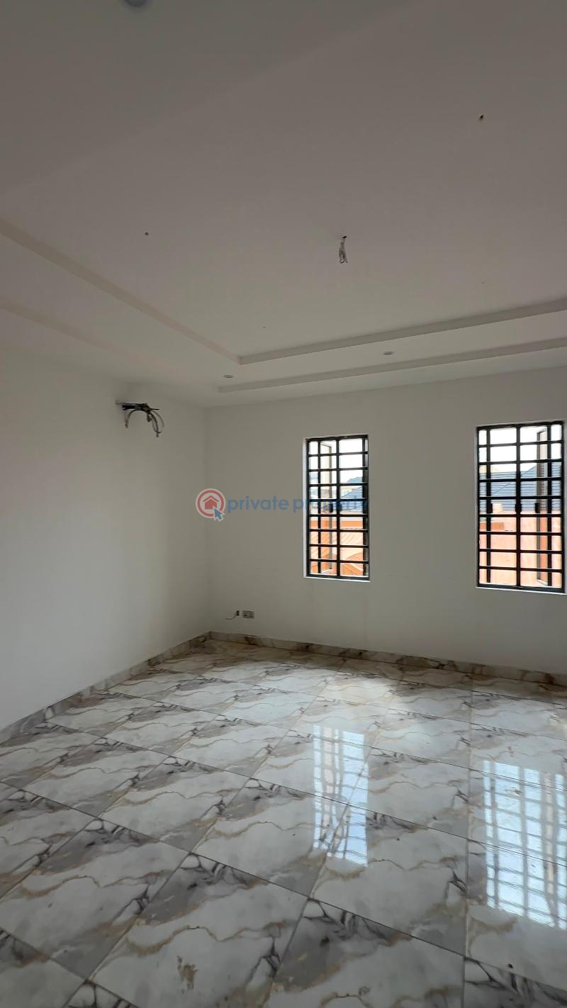 4 bedroom Semi detached Duplex For Sale Omole Phase 1 Ojodu Lagos - 2