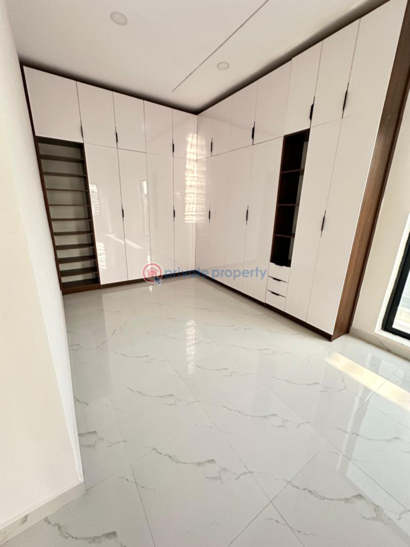 5 bedroom Detached Duplex For Sale Peninsula Estate Sangotedo Ajah Lagos - 4