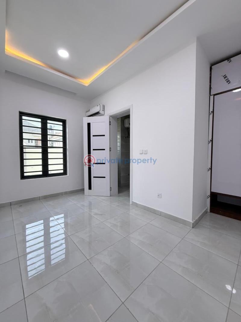 3 bedroom Block Of Flats For Rent Main Lekki Phase One Lekki Phase 1 Lagos - 1