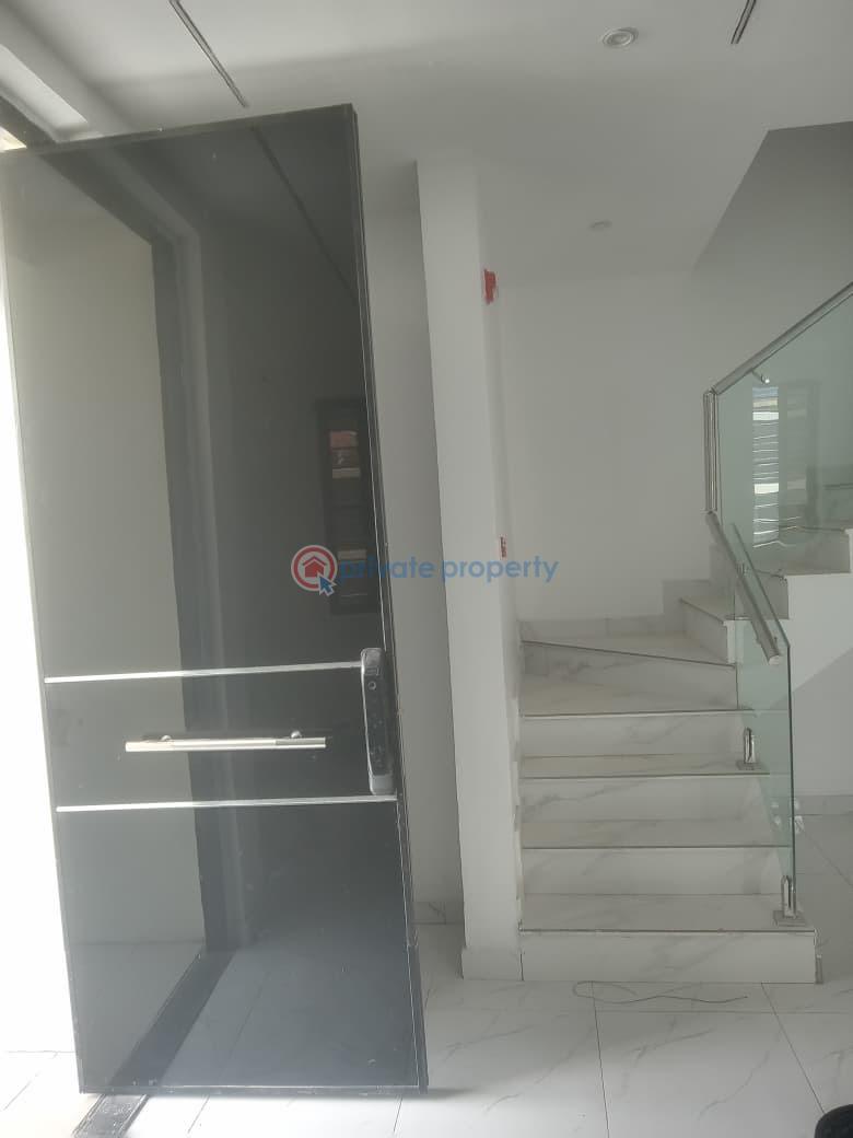 4 bedroom Detached Duplex For Sale Magodo Phase 1 Isheri Waterfrout Estate Magodo GRA Phase 1 Ojodu Lagos - 8
