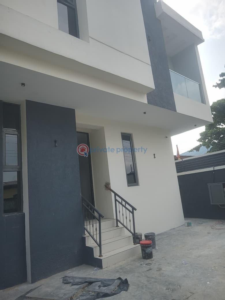 4 bedroom Detached Duplex For Sale Magodo Phase 1 Isheri Waterfrout Estate Magodo GRA Phase 1 Ojodu Lagos - 3