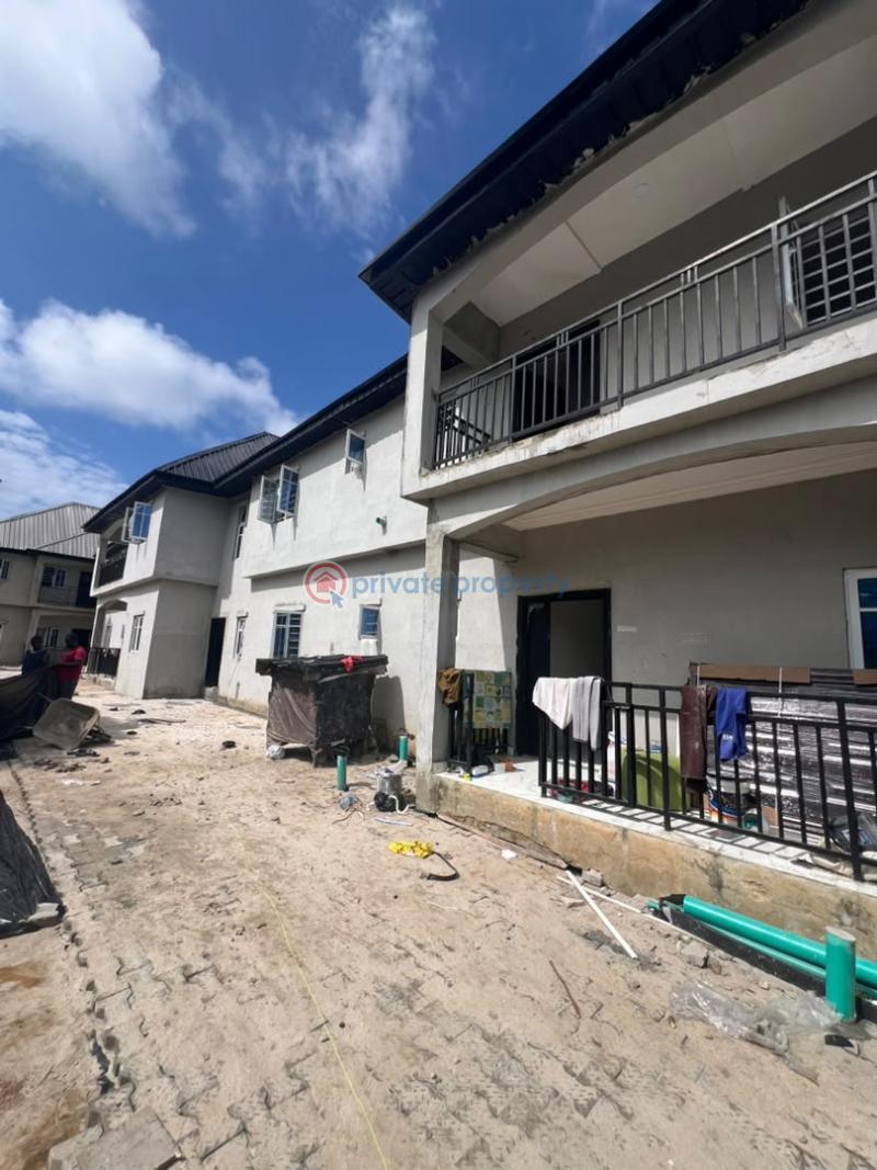 3 bedroom Block Of Flats For Sale By Limitless Filling Station Eputu, Awoyaya Awoyaya Ajah Lagos - 2