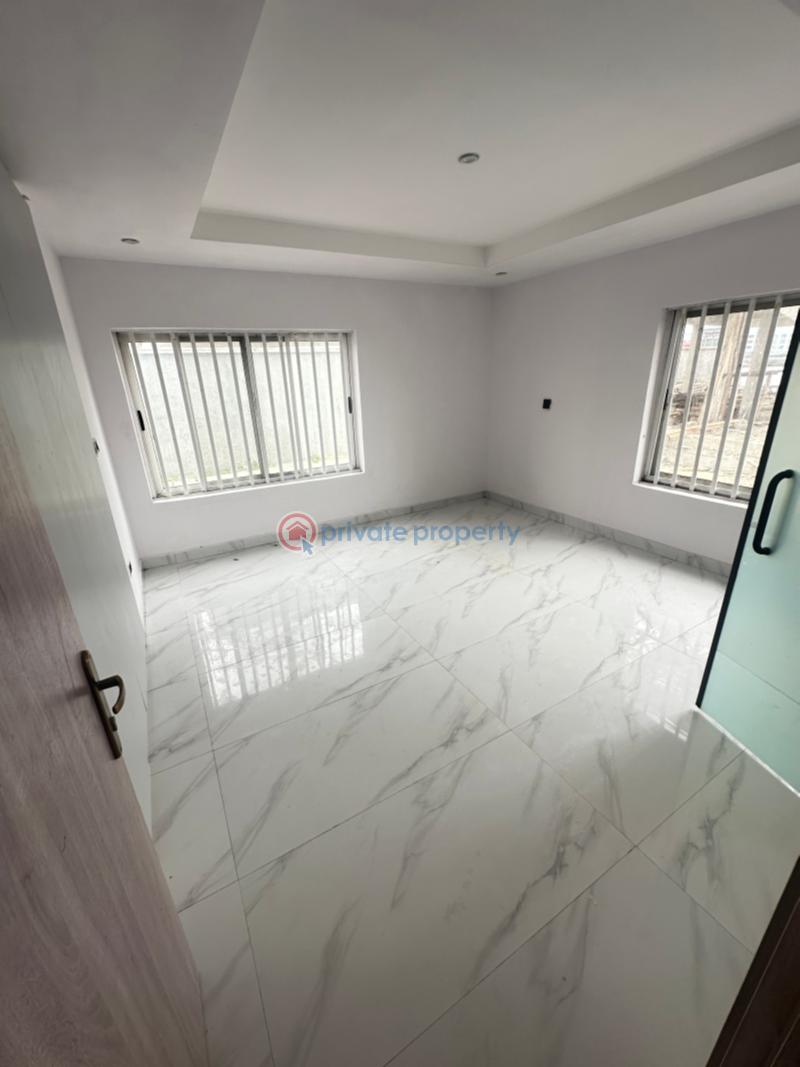 3 bedroom Block Of Flats For Rent Inner Estate Falomo Awolowo Road Ikoyi Lagos - 1
