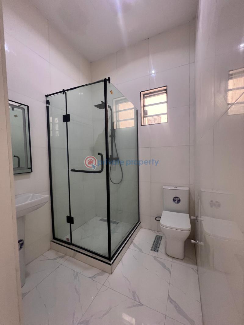 5 bedroom Detached Duplex For Sale Chevron Drive Lekki Lagos - 10