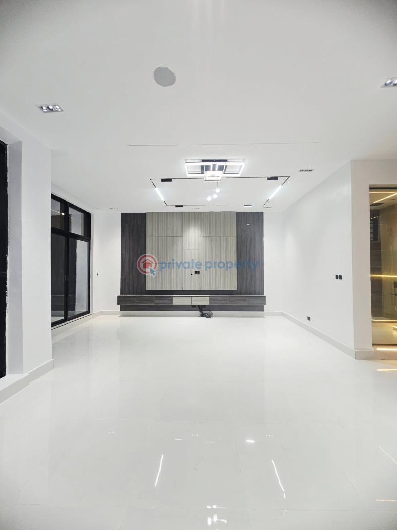 5 bedroom Duplex For Sale Victoria Garden City Lekki Lagos - 3