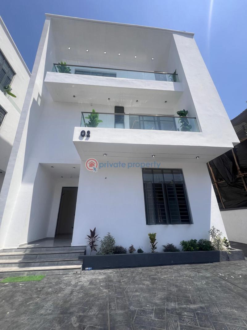 6 bedroom Detached Duplex For Sale Chevron Drive Lekki Lagos - 0