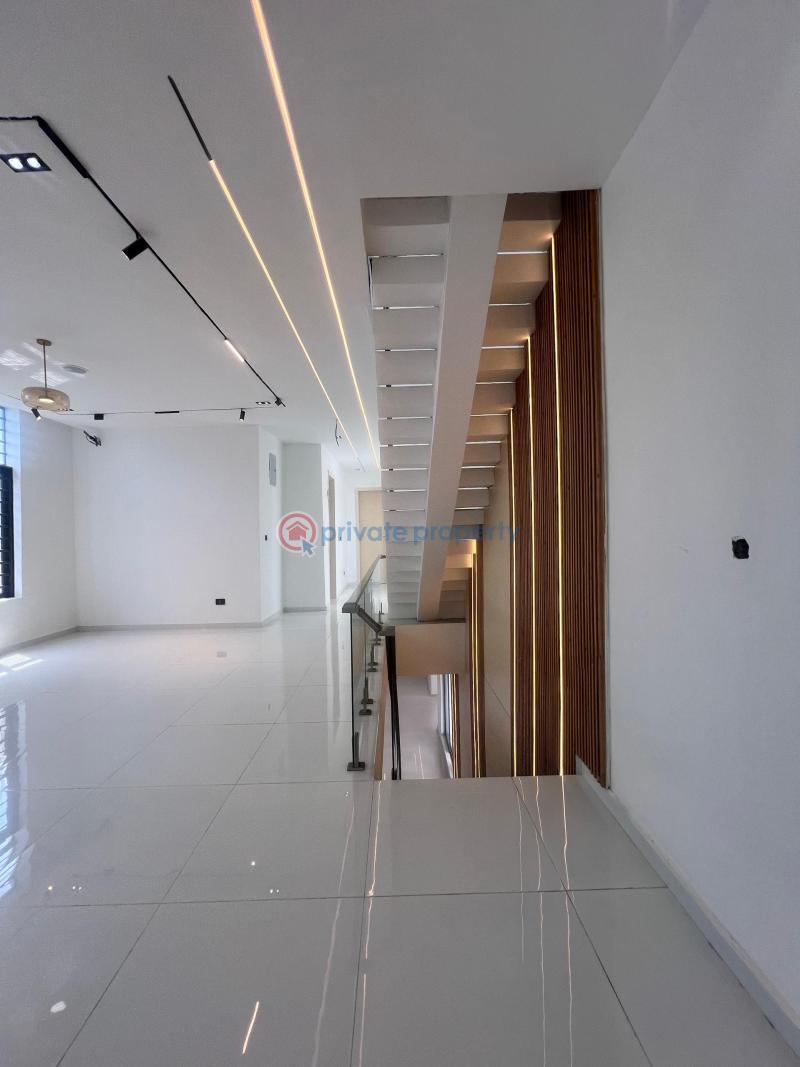 6 bedroom Detached Duplex For Sale Chevron Drive Lekki Lagos - 5