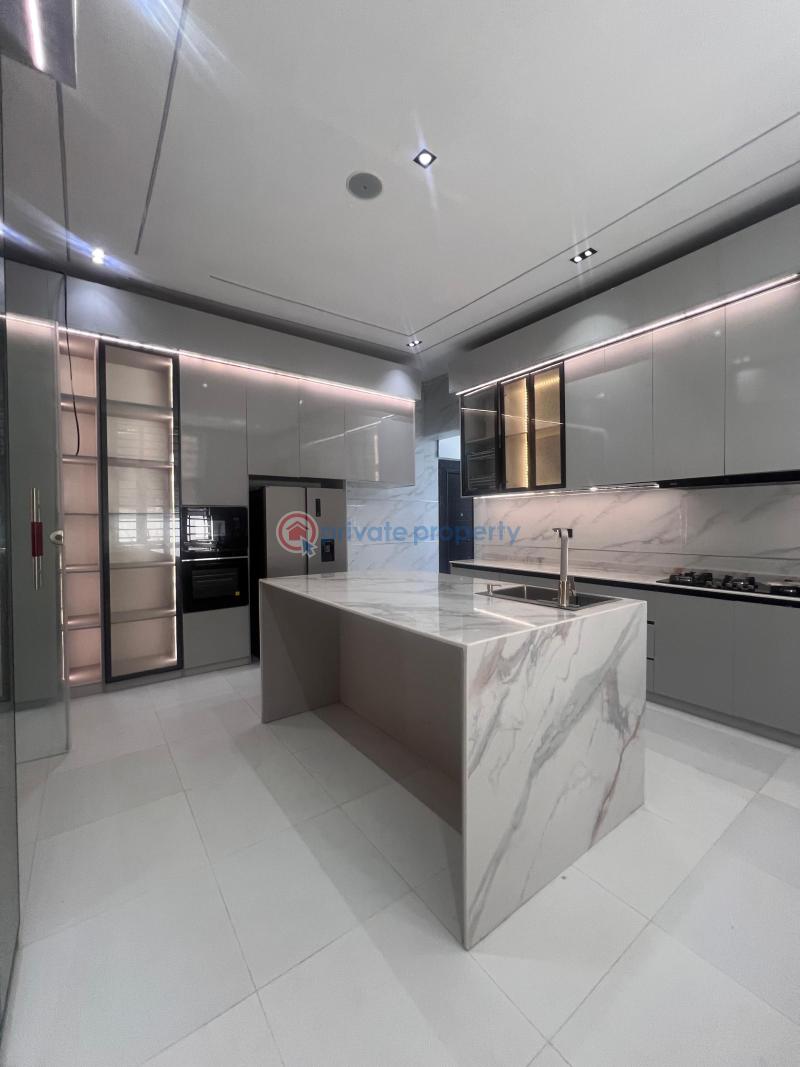 6 bedroom Detached Duplex For Sale Chevron Drive Lekki Lagos - 4