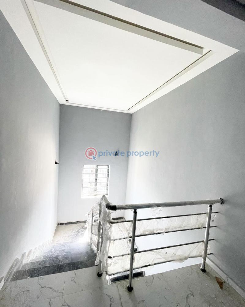 2 bedroom Flat & Apartment For Sale Ologolo Lekki Lagos - 6