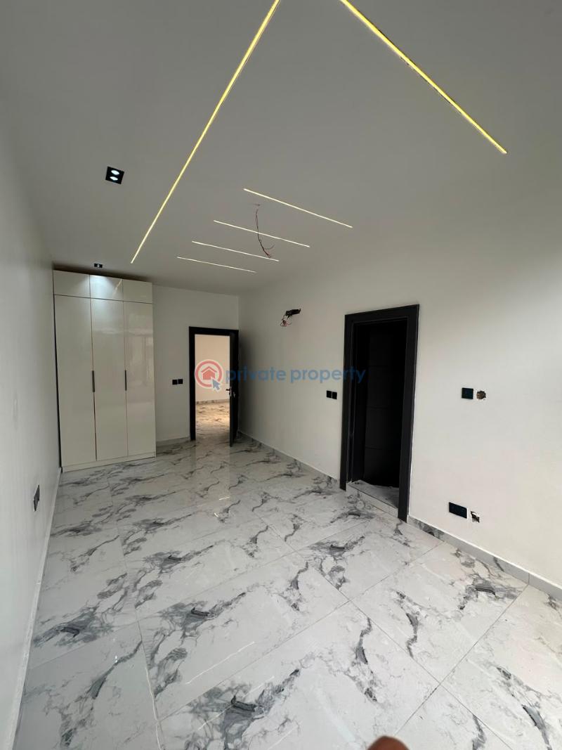 2 bedroom Shared Apartment For Sale Banana Island Ikoyi Lagos - 12