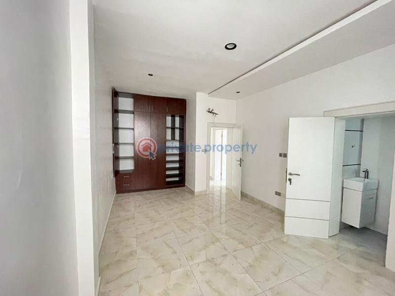 2 bedroom Flat & Apartment For Rent Ilasan Lekki Lagos - 8