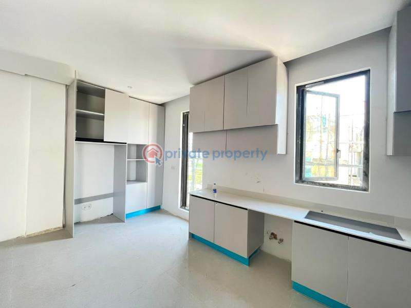 2 bedroom Maisonette For Sale Victoria Island Lagos - 2