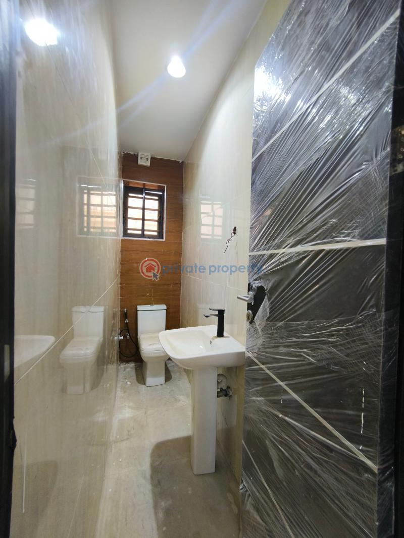 4 bedroom Terrace For Rent Ologolo Lekki Lagos - 19