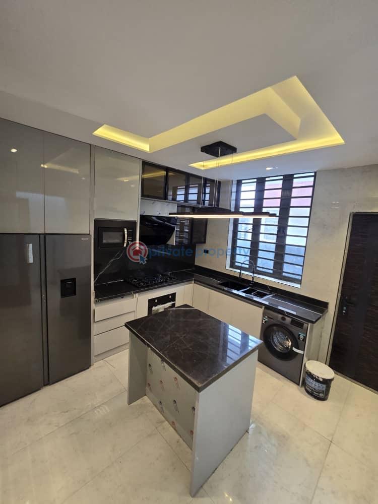 4 bedroom Semi detached Duplex For Rent Lekki Phase 1 Lagos - 9