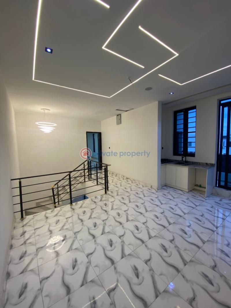 6 bedroom Semi detached Duplex For Sale Ogombo, Ajah Lekki Lagos Ogombo Ajah Lagos - 5