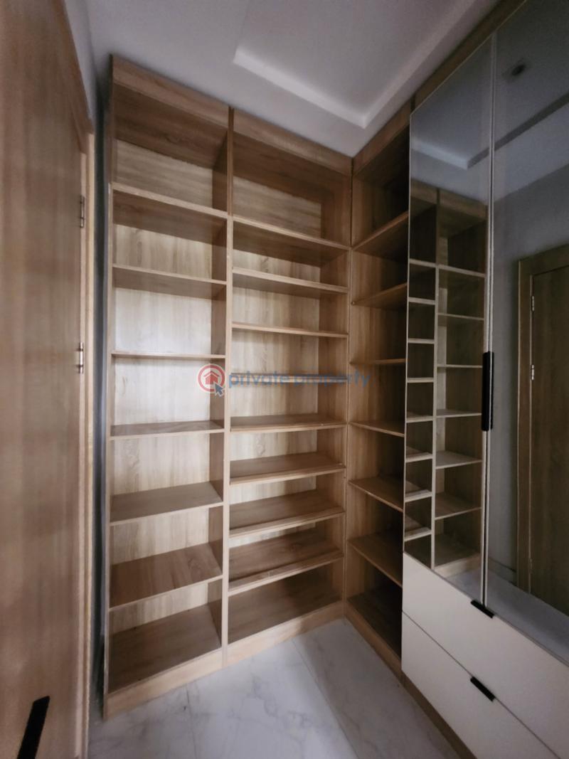 3 bedroom Flat & Apartment For Sale Ogalade Close, Off Ologun Agbaje Victoria Island Lagos - 9