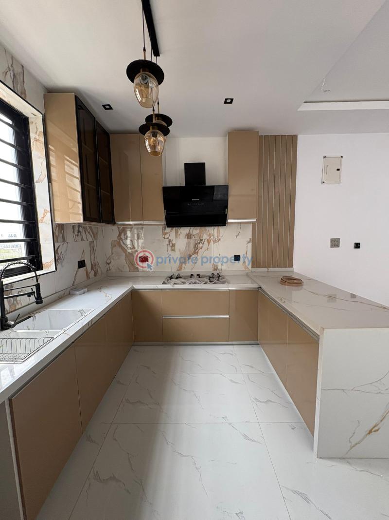 2 bedroom Block Of Flats For Sale Ikate, Ikate Elegushi Lekki Lagos - 12