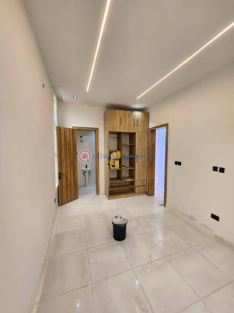 4 bedroom Semi detached Duplex For Sale Victoria Garden City Lekki Lagos - 7