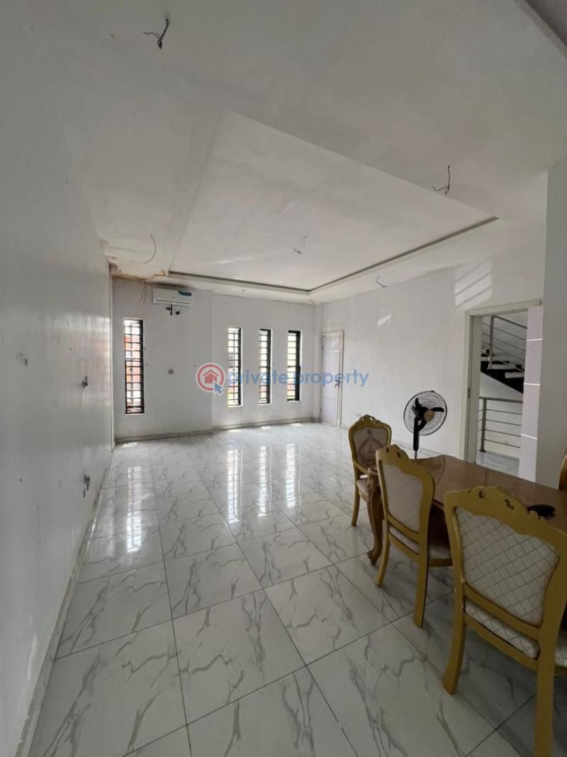 1 bedroom Mini Flat For Rent Chevyview Estate Chevron Drive Lekki Lagos - 3