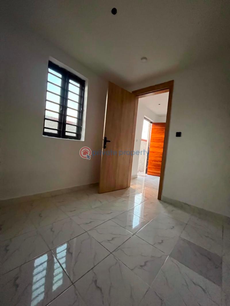 1 bedroom Mini Flat For Rent Chisco Ikate Elegushi Lekki Lagos - 1