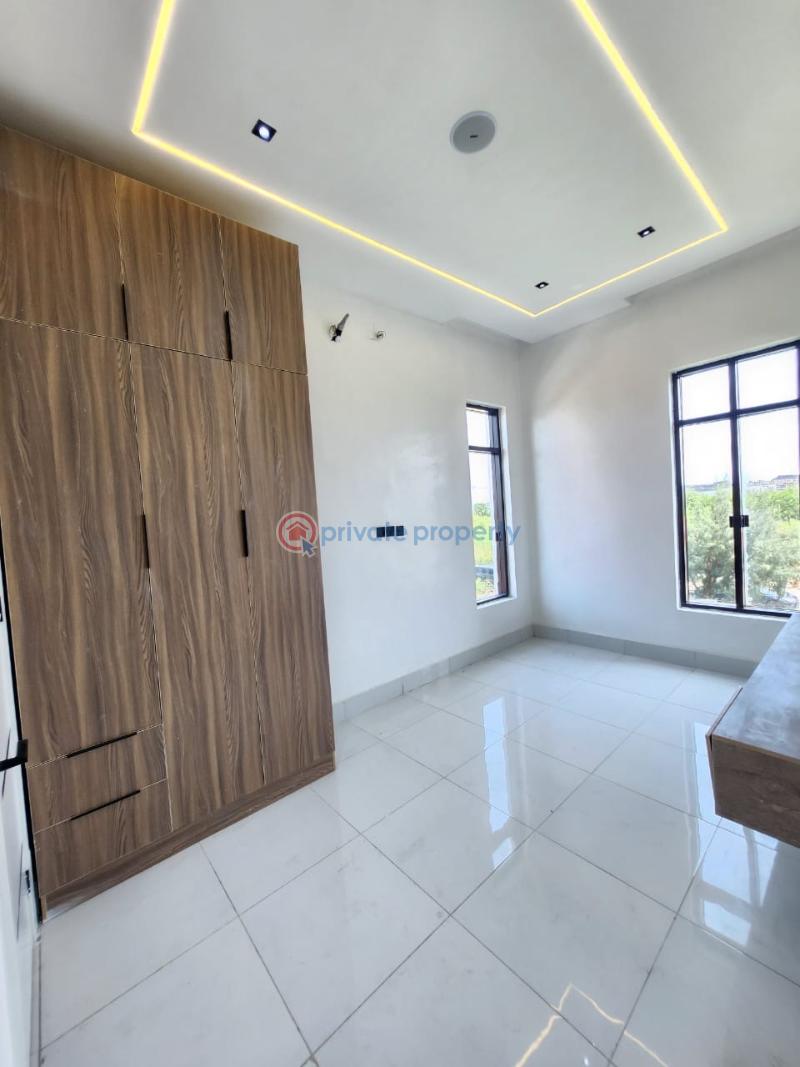 4 bedroom Semi detached Duplex For Sale Harris Drive Victoria Garden City Lekki Lagos - 24