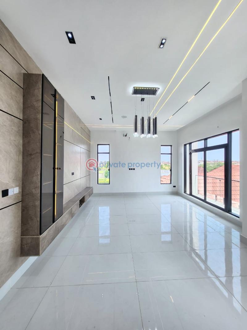 5 bedroom Detached Duplex For Sale Victoria Garden City Lekki Lagos - 19