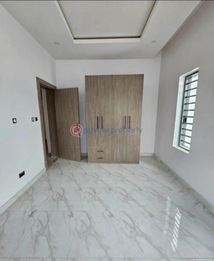 5 bedroom Detached Duplex For Sale G.r.a, Ikeja Lagos - 4