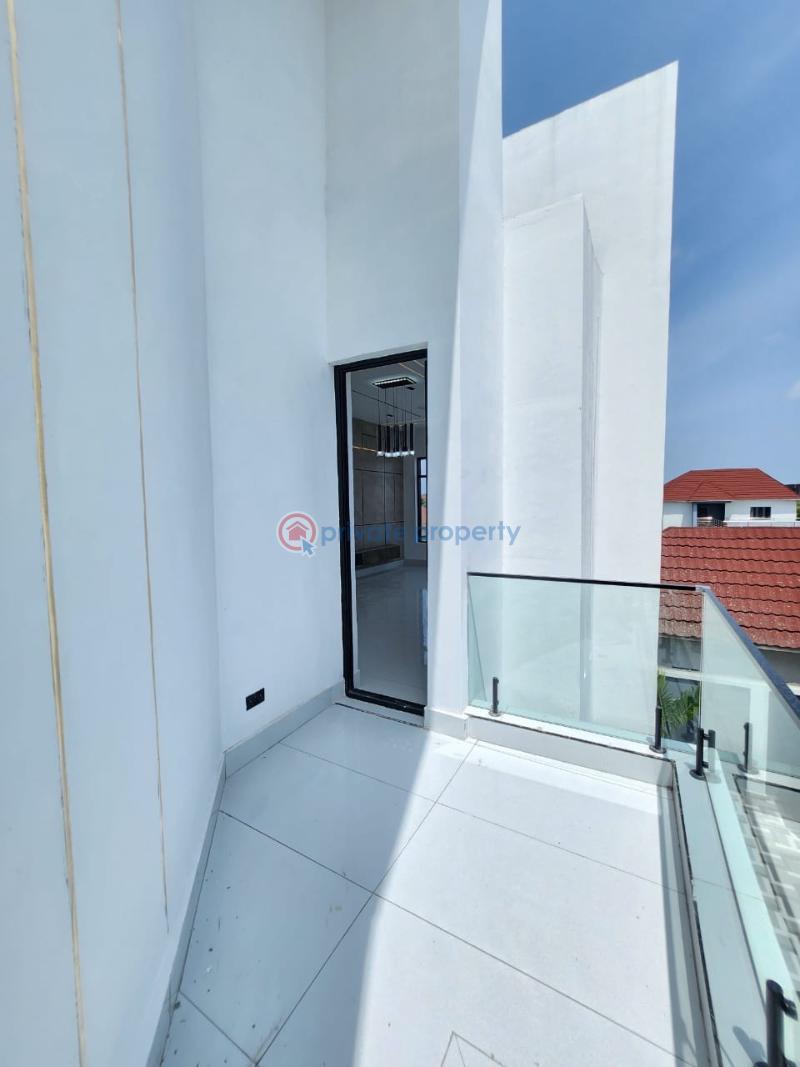 5 bedroom Detached Duplex For Sale Victoria Garden City Lekki Lagos - 21