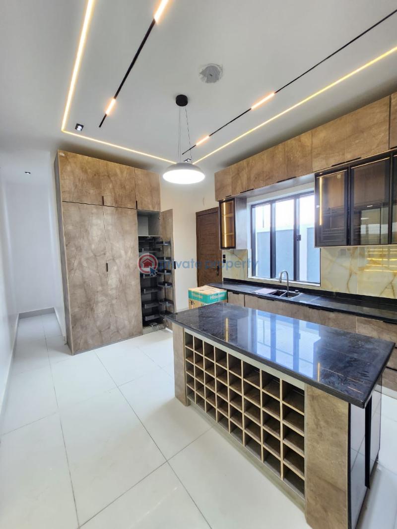 5 bedroom Detached Duplex For Sale Victoria Garden City Lekki Lagos - 10