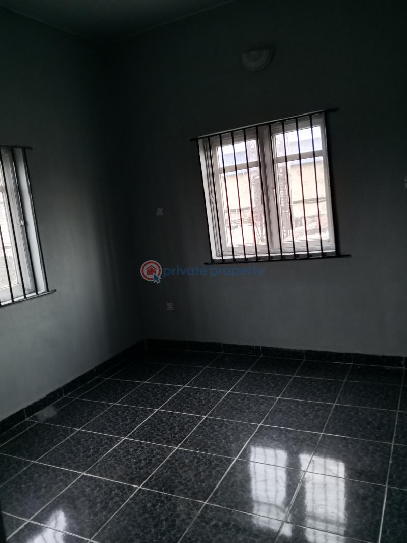 1 bedroom Mini Flat For Rent Orimerunmu Ibafo Ogun area  - 0