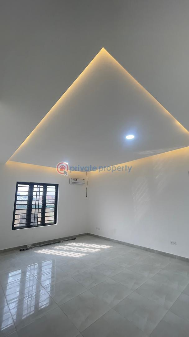 4 bedroom Terrace For Sale Oniru Victoria Island Lagos - 11