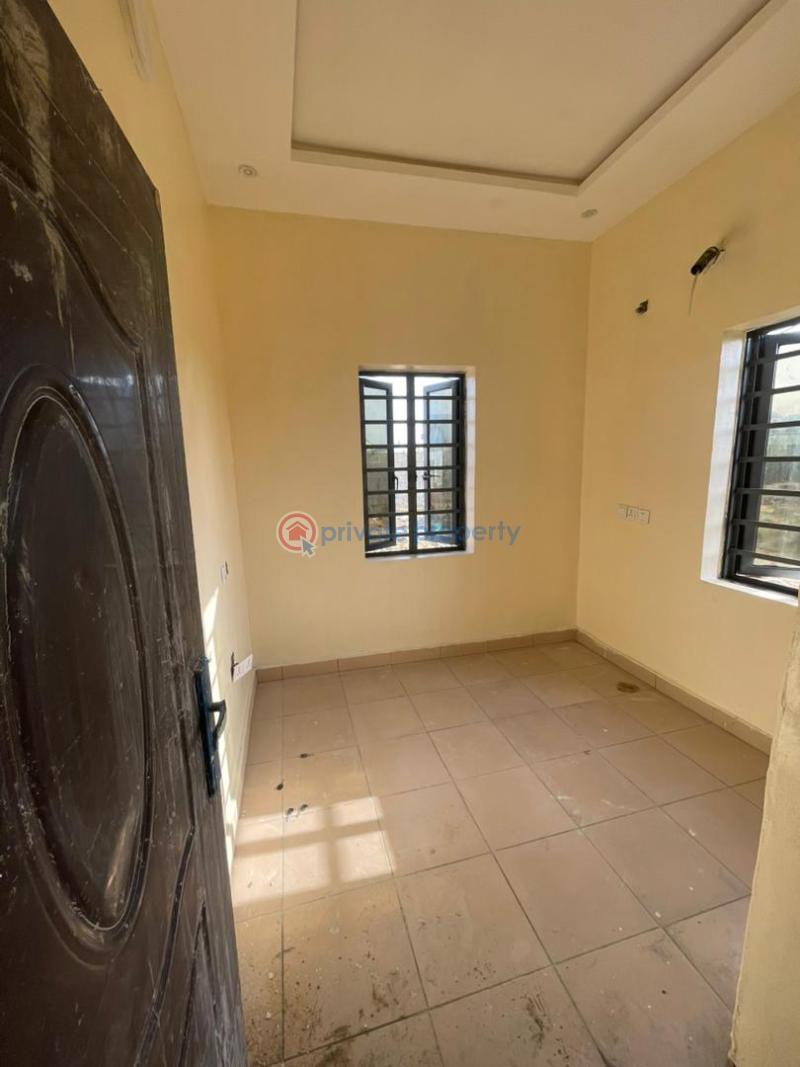1 bedroom Mini Flat For Rent Before Shoprite Sangotedo Ajah Lagos - 8