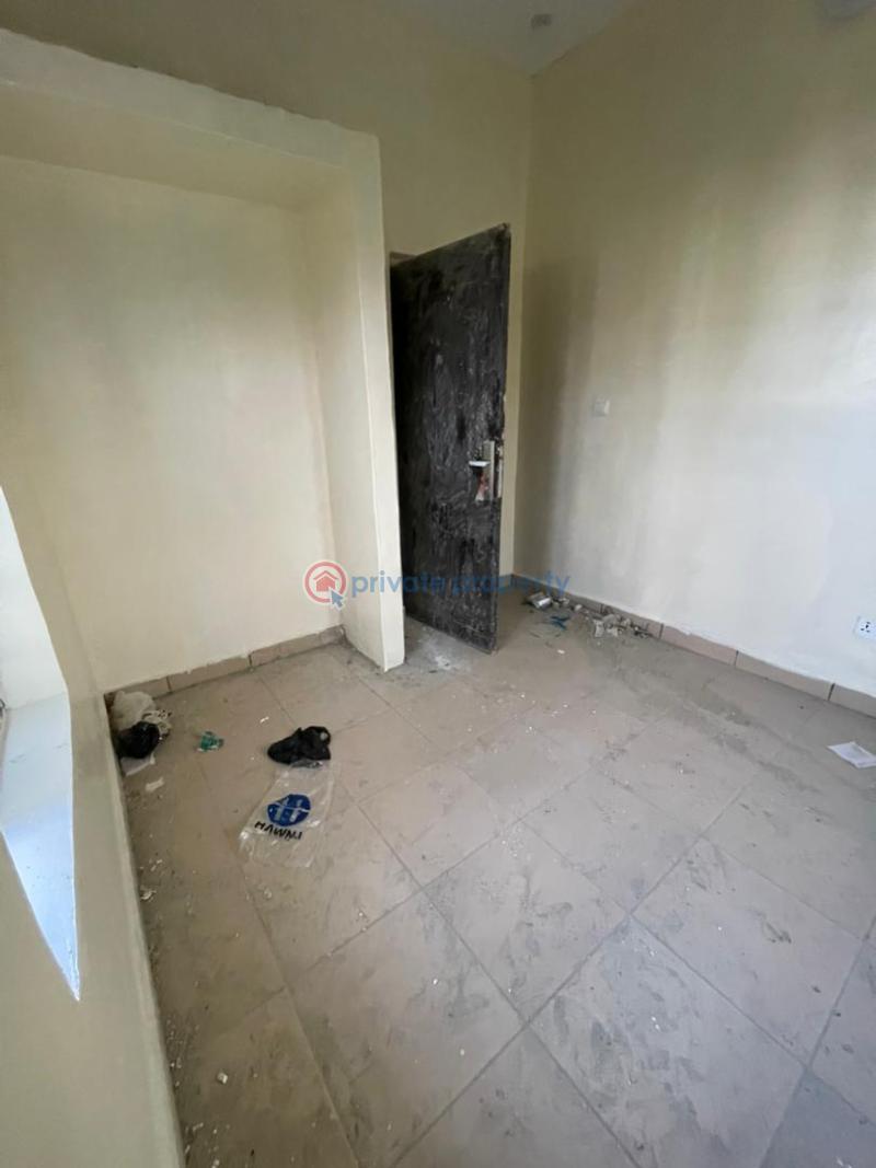 1 bedroom Mini Flat For Rent Before Shoprite Sangotedo Ajah Lagos - 2