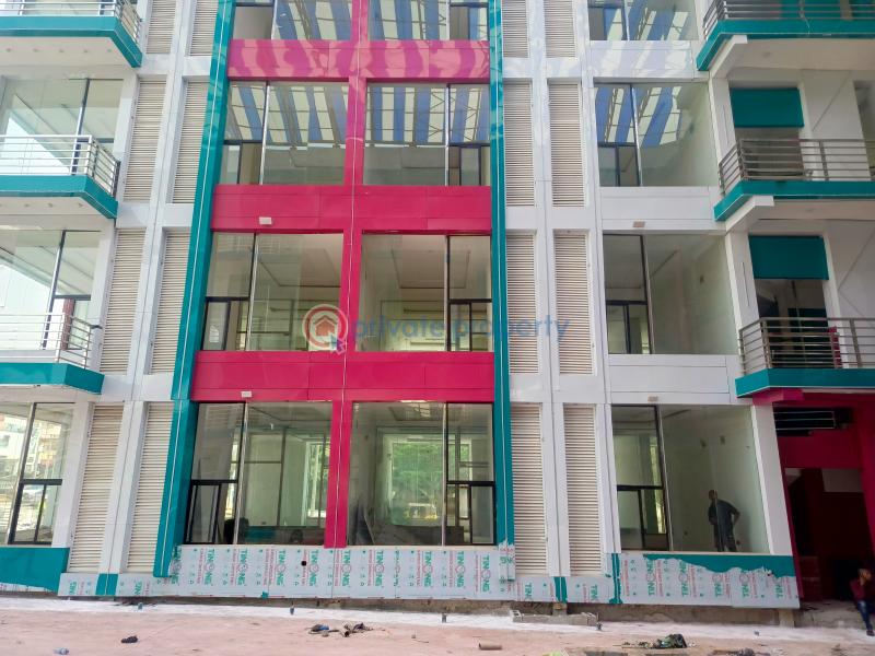 Mall/Complex/Plaza For Rent 1st, 5th, 6th Avenue Gwarimpa Abuja Phase 3  - 5