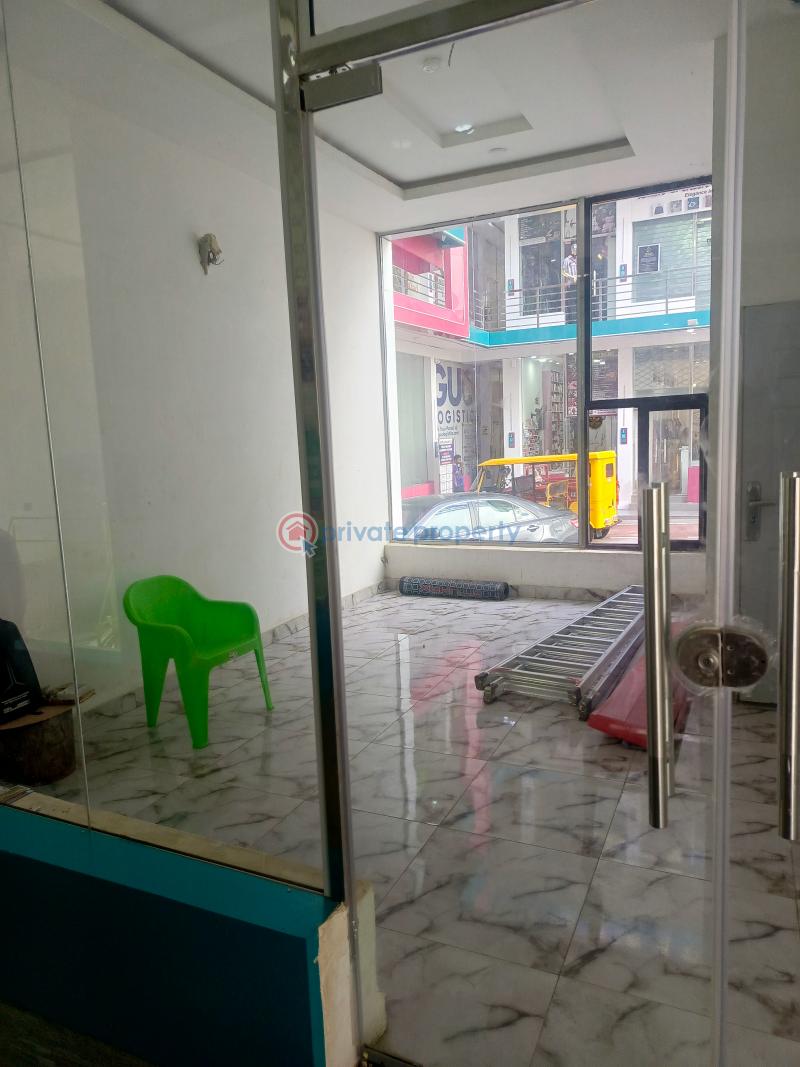 Mall/Complex/Plaza For Rent 1st, 5th, 6th Avenue Gwarimpa Abuja Phase 3  - 2