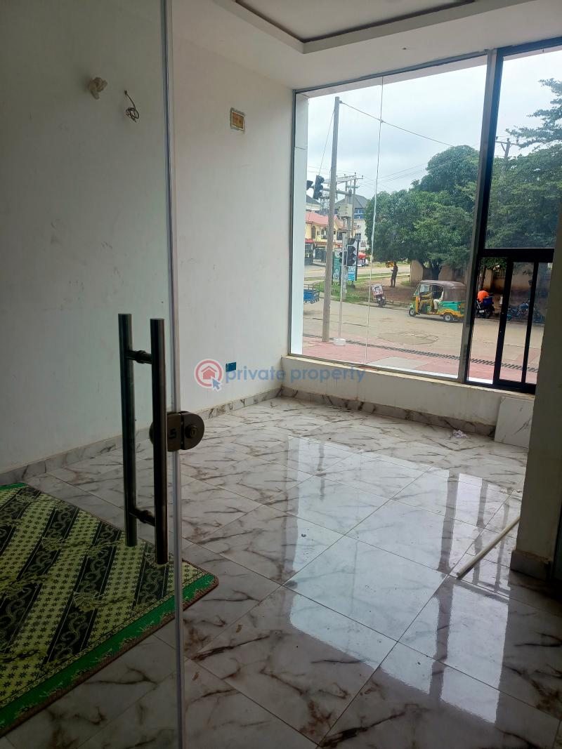 Mall/Complex/Plaza For Rent 1st, 5th, 6th Avenue Gwarimpa Abuja Phase 3  - 1