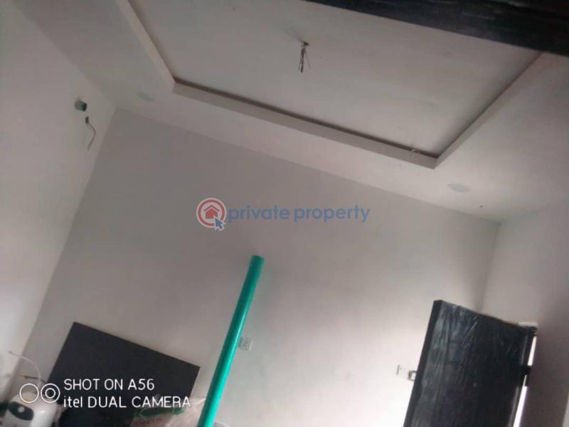 1 bedroom Self Contain For Rent Maiyegun Ologolo Lekki Lagos - 2