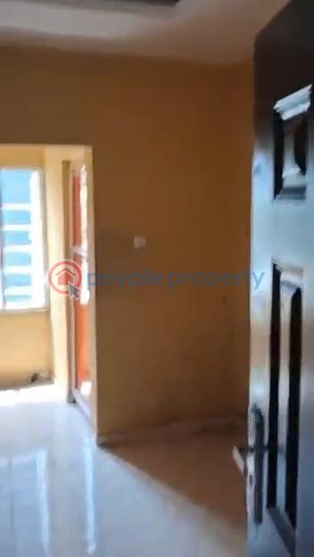 Self Contain For Rent Eputu London Awoyaya Ajah Lagos - 5