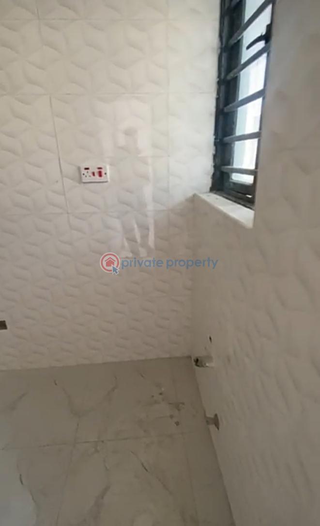 1 bedroom Self Contain For Rent Ologolo Lekki Lagos - 6