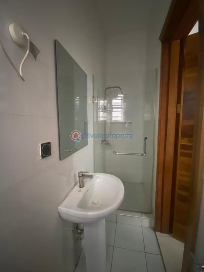 1 bedroom Self Contain For Rent Osapa London Lekki Lagos - 3