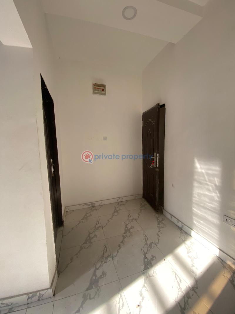 1 bedroom Mini Flat For Rent Sangotedo Ajah Lagos - 7