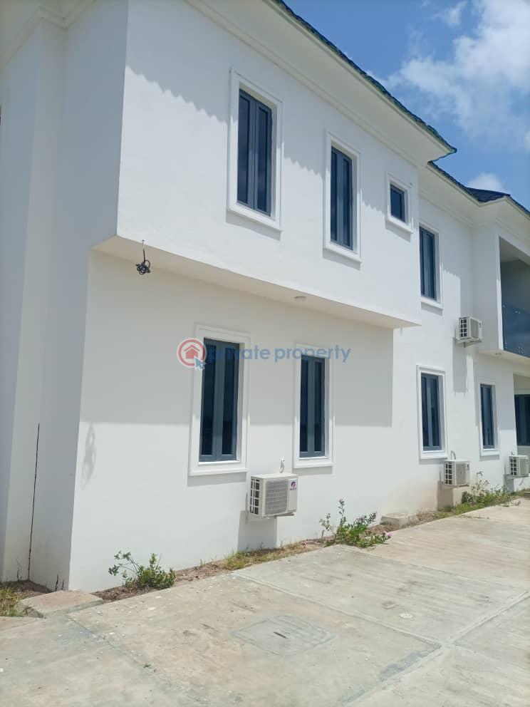 4 bedroom Semi detached Duplex For Sale Cowrie Creek Estate, Ikate, Lekki Lagos - 10