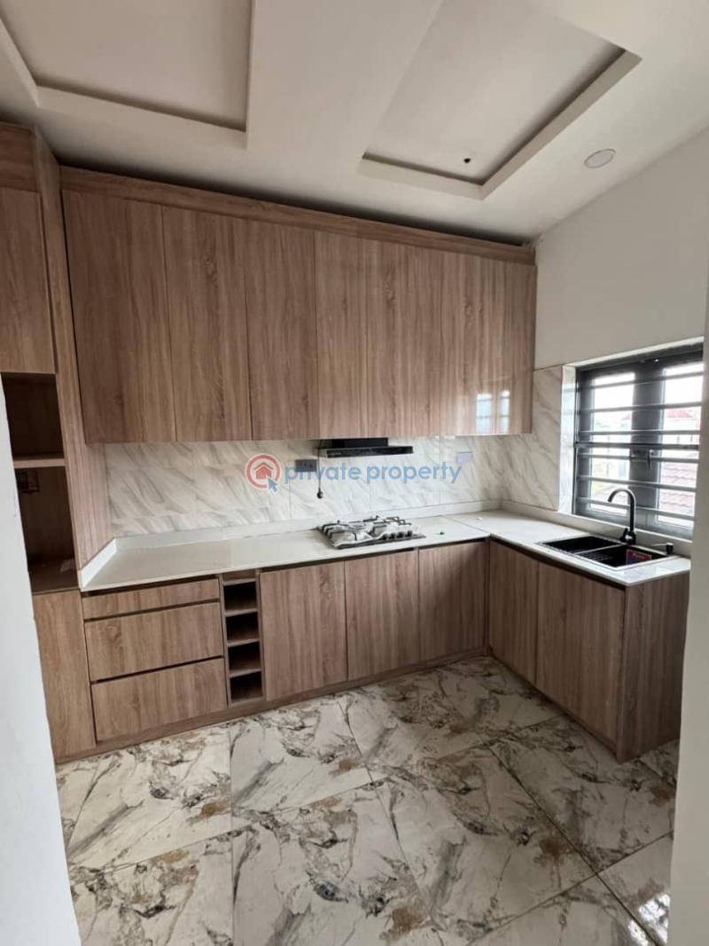 2 bedroom Flat & Apartment For Rent Ikate Elegushi Lekki Lagos - 3